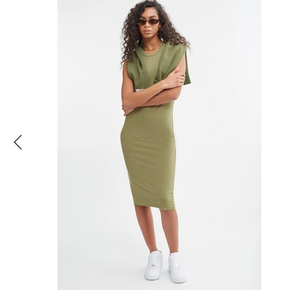 WSLY Ribbed Olive Green Midi Dress Size Large